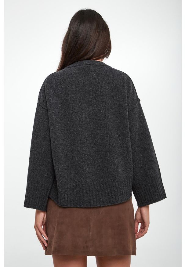 Marella - Sweter damski wełniany Amelia MARELLA. Materiał: wełna