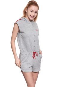 Wrangler - DAMSKI KOMBINEZON WRANGLER SPORTY PLAYSUIT MID GREY MEL W6063IC37. Kolor: szary. Materiał: materiał. Wzór: melanż. Styl: sportowy