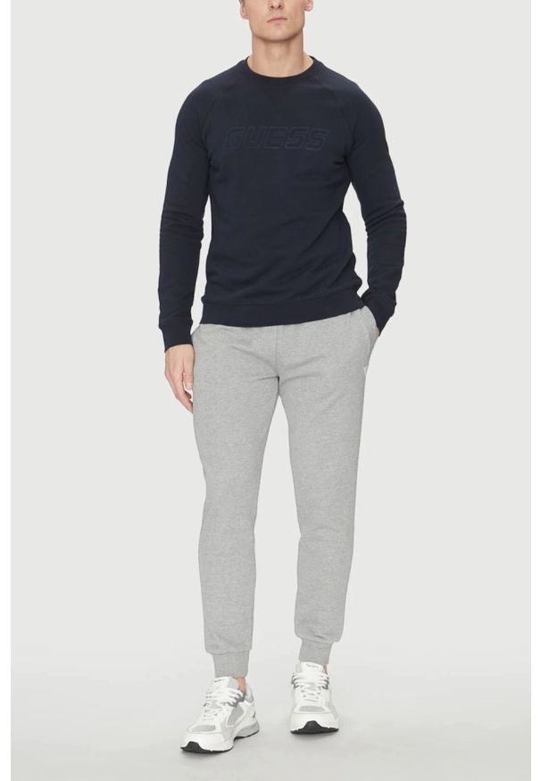 Guess - GUESS Granatowa męska bluza New Aldwin, Rozmiar XXL. Kolor: niebieski. Materiał: materiał, bawełna, poliester. Wzór: bez wzorów