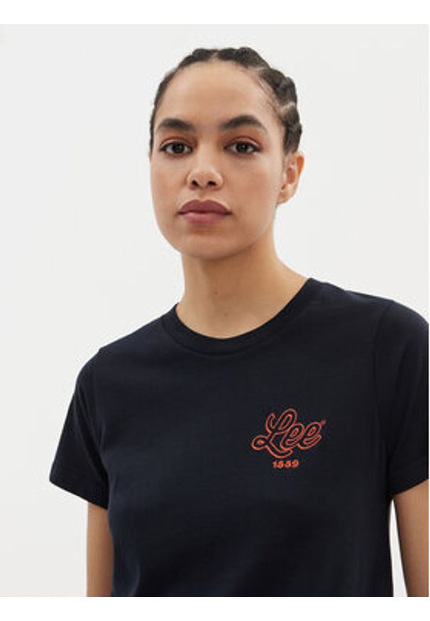 Lee T-Shirt Small Logo 112350198 Czarny Regular Fit. Kolor: czarny. Materiał: bawełna