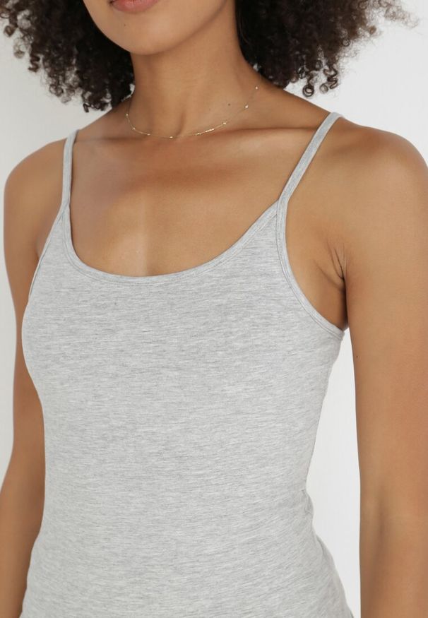 Born2be - Jasnoszary Top Bawełniany Oriphisei. Kolor: szary. Materiał: bawełna. Długość rękawa: na ramiączkach