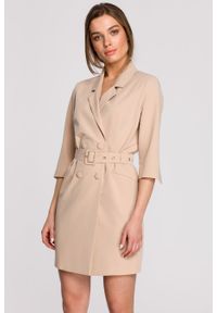 Stylove - Elegancka sukienka marynarkowa z paskiem beżowa. Okazja: na co dzień. Kolor: beżowy. Materiał: wiskoza, elastan, poliester. Typ sukienki: proste. Styl: elegancki