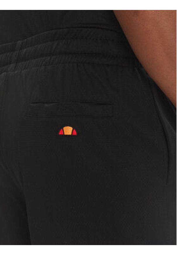 Ellesse Szorty sportowe Bellic SHZ21995 Czarny Regular Fit. Kolor: czarny. Materiał: syntetyk. Styl: sportowy