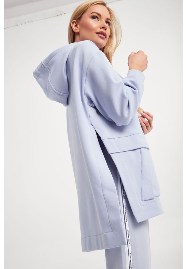 Emporio Armani - Bluza EMPORIO ARMANI. Typ kołnierza: kołnierzyk stójkowy, kaptur. Wzór: nadruk