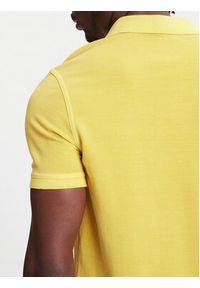 United Colors of Benetton - United Colors Of Benetton Polo 3089U302D Żółty Regular Fit. Typ kołnierza: polo. Kolor: żółty. Materiał: bawełna #4