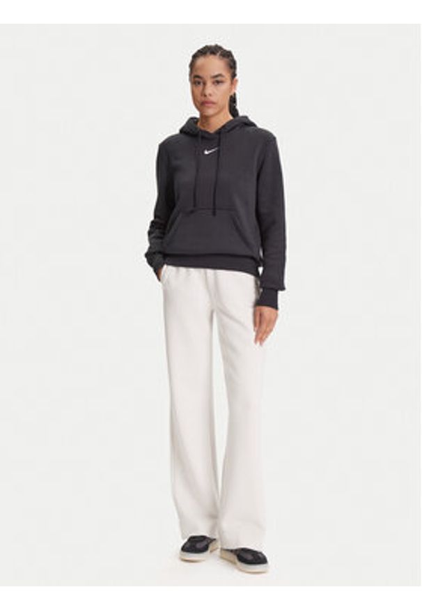 Nike Bluza HF6839 Czarny Relaxed Fit. Kolor: czarny. Materiał: bawełna