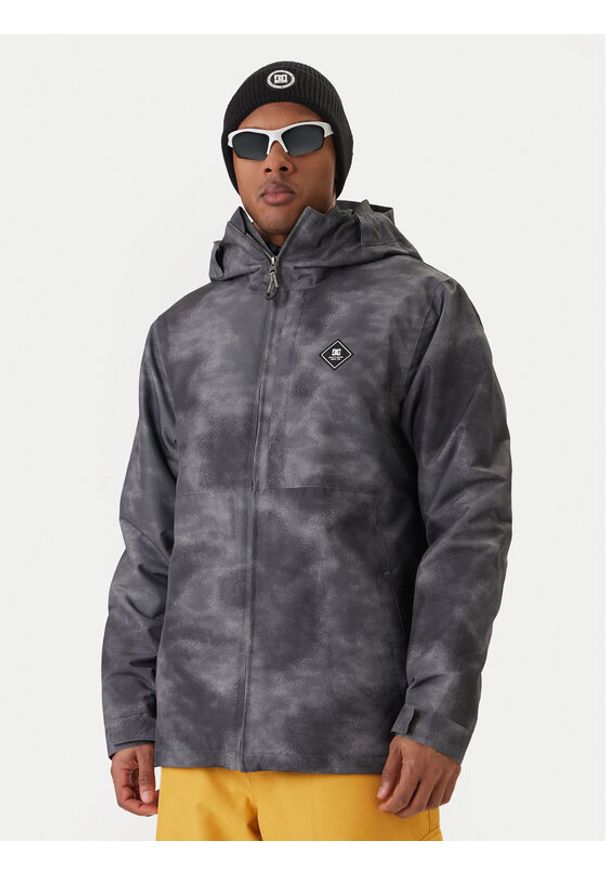 DC Shoes Kurtka narciarska Basis Print ADYTJ03081 Szary Regular Fit. Kolor: szary. Materiał: syntetyk. Wzór: nadruk. Sport: narciarstwo