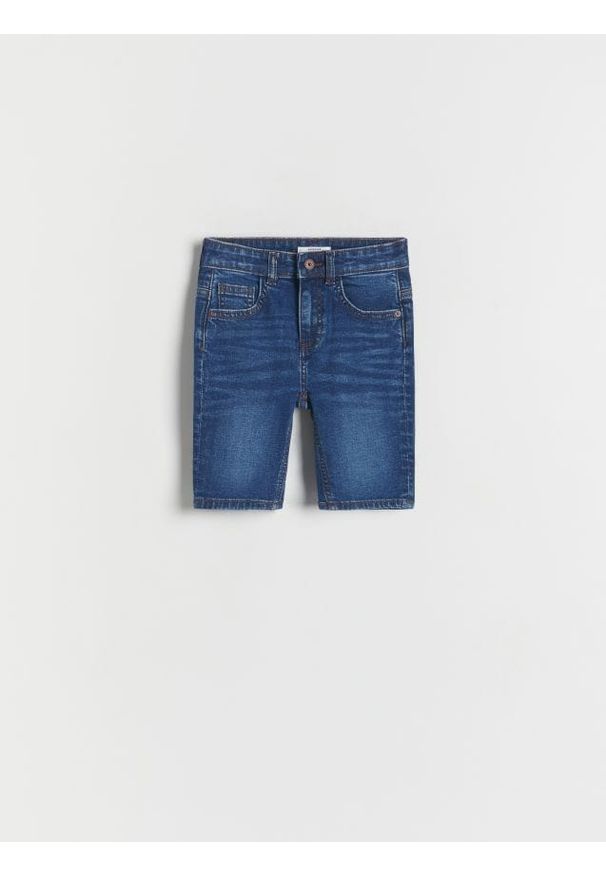 Reserved - Jeansowe szorty - granatowy. Kolor: niebieski. Materiał: jeans