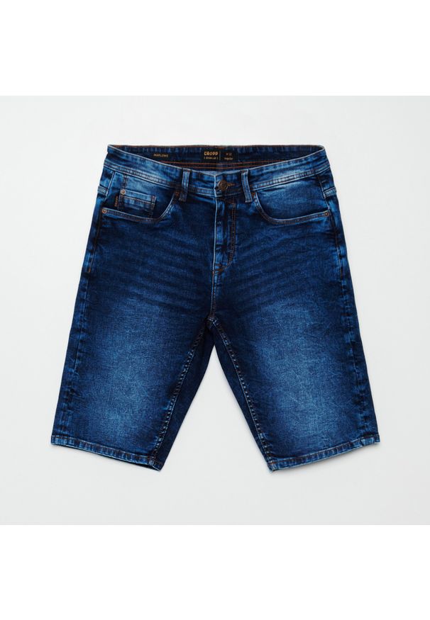 Cropp - Jeansowe szorty basic - Granatowy. Kolor: niebieski. Materiał: jeans