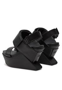 United Nude Sandały Delta Wedge Sandal 1041301162 Czarny. Kolor: czarny. Materiał: skóra