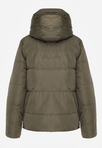 Renee - Ciemnozielona Pikowana Kurtka Dwustronna z Kapturem Ozdobiona Suwakami Nevetila. Okazja: na co dzień. Typ kołnierza: kaptur. Kolor: zielony. Materiał: jeans. Wzór: aplikacja. Styl: casual #7