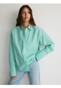 Reserved - Koszula oversize - jasnozielony. Kolor: zielony. Materiał: bawełna, tkanina #1