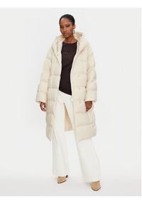 Pinko - PINKO Płaszcz zimowy Collirio Caban 103828 A11M Beżowy Regular Fit. Kolor: beżowy. Materiał: syntetyk. Sezon: zima