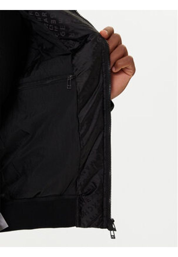Armani Exchange Kurtka bomber XM001088 AF16592 FC022 Czarny Regular Fit. Kolor: czarny. Materiał: syntetyk