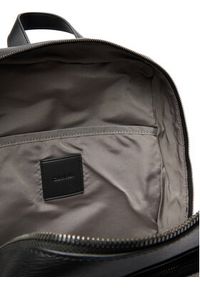 Calvin Klein Plecak Emblem Hw Slim Pocket Backpack LV04D3289G Czarny. Kolor: czarny. Materiał: skóra #6