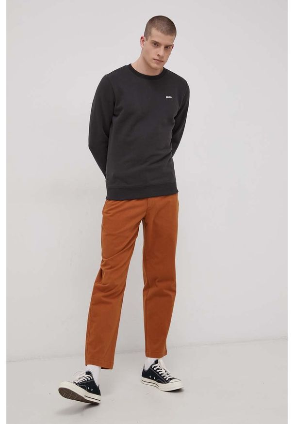 Superdry Bluza męska kolor czarny gładka. Okazja: na co dzień. Kolor: czarny. Materiał: dzianina. Wzór: gładki. Styl: casual