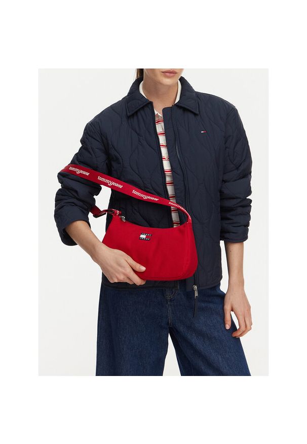 Torebka Tommy Jeans. Kolor: czerwony
