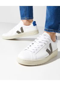 Veja - VEJA - Sneakersy Urca Kaki Indigo. Kolor: biały. Materiał: poliester, bawełna, guma, materiał. Szerokość cholewki: normalna