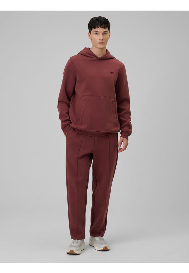 4f - 4F Bluza dresowa regular z kapturem męska - burgundowa XL. Okazja: na co dzień. Typ kołnierza: kaptur. Kolor: czerwony. Materiał: dresówka. Styl: klasyczny, casual, sportowy