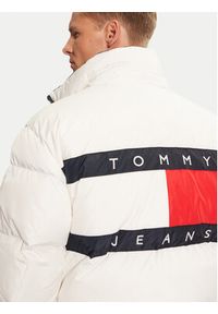 Tommy Jeans Kurtka puchowa Alaska DM0DM20479 Biały Regular Fit. Kolor: biały. Materiał: syntetyk