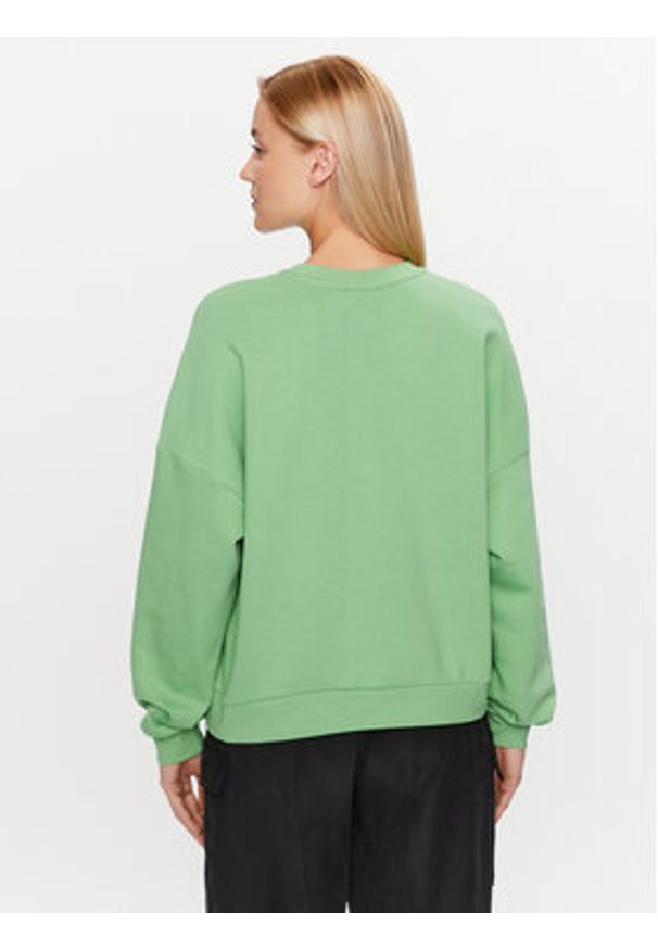 only - ONLY Bluza 15304312 Zielony Regular Fit. Kolor: zielony. Materiał: bawełna