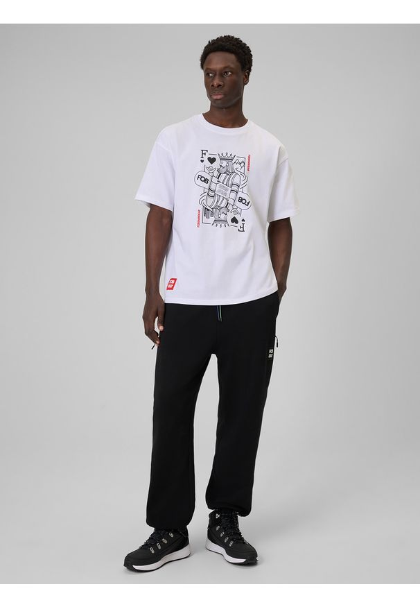 4f - 4F T-shirt loose z nadrukiem męski - biały S. Okazja: na co dzień. Kolor: biały. Materiał: dzianina, materiał, bawełna. Wzór: nadruk. Styl: casual