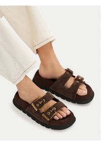 Badura Klapki EO-ALIVIA-LT2525-1 Brązowy ciemny. Kolor: brązowy. Materiał: skóra, zamsz #6