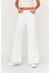 7 FOR ALL MANKIND Białe jeansy damskie Zoey Milk, Rozmiar 29. Kolor: biały. Styl: elegancki