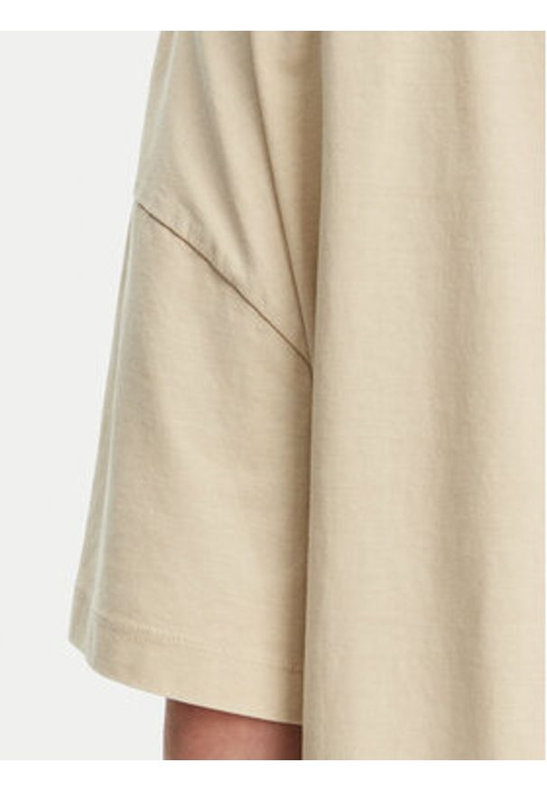 Barbour T-Shirt Katie Relaxed LTS0664CR31 Beżowy Relaxed Fit. Kolor: beżowy. Materiał: bawełna