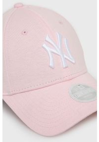 New Era czapka bawełniana kolor różowy z aplikacją. Kolor: różowy. Materiał: bawełna. Wzór: aplikacja #3