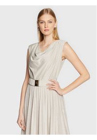Rinascimento Sukienka koktajlowa CFC0110651003 Beżowy Regular Fit. Kolor: beżowy. Materiał: wiskoza. Styl: wizytowy #5
