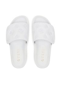 Guess Klapki FLJFA2ELE19 Biały. Kolor: biały. Materiał: skóra