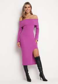Born2be - Fioletowa Dopasowana Sukienka Hiszpanka Samphy. Typ kołnierza: dekolt hiszpanka. Kolor: fioletowy #1