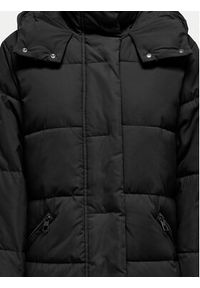 JDY Kurtka zimowa Flotte 15330181 Czarny Regular Fit. Kolor: czarny. Materiał: syntetyk. Sezon: zima