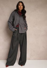 Renee - Ciemnoszare Szerokie Spodnie z Wiskozą o Garniturowym Kroju z Zakładkami i Kieszeniami Lobine. Okazja: na co dzień. Kolor: szary. Materiał: wiskoza. Styl: casual, elegancki