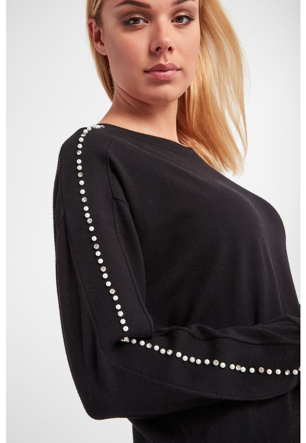 Twinset U&B - SWETER TWINSET U&B. Długość: długie