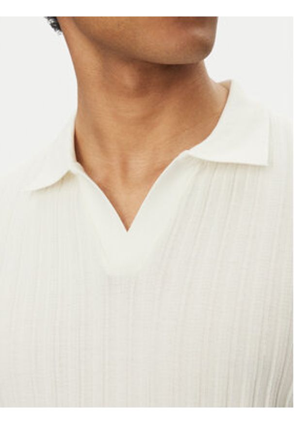 JOOP! Polo 17 JJ-33Baron 30045547 Écru Modern Fit. Typ kołnierza: polo. Materiał: bawełna