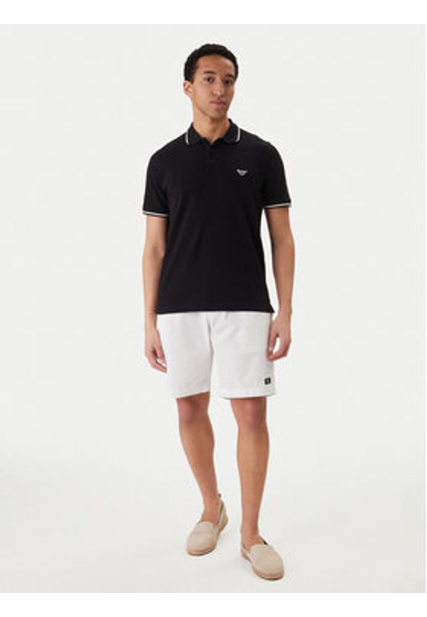 Emporio Armani Polo EM001380 AF20424 UC001 Czarny Regular Fit. Typ kołnierza: polo. Kolor: czarny. Materiał: bawełna