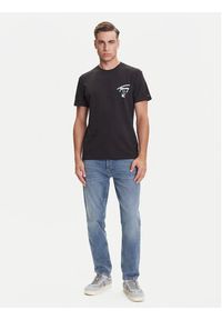Tommy Jeans T-Shirt Signature City DM0DM21934 Czarny Regular Fit. Kolor: czarny. Materiał: bawełna #5