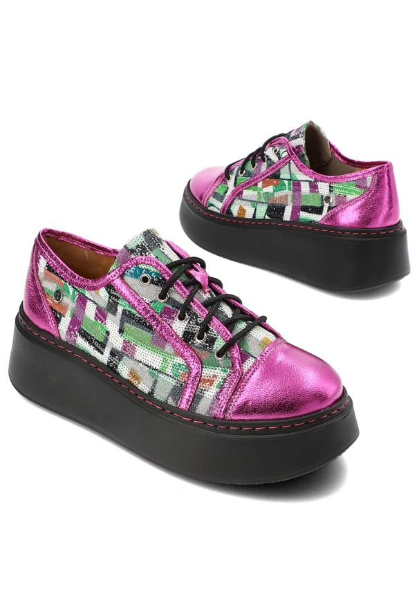 Różowe Sneakersy Maciejka Modne Obuwie Damskie. Okazja: na co dzień, na spacer. Kolor: różowy. Materiał: materiał. Wzór: kolorowy. Styl: casual