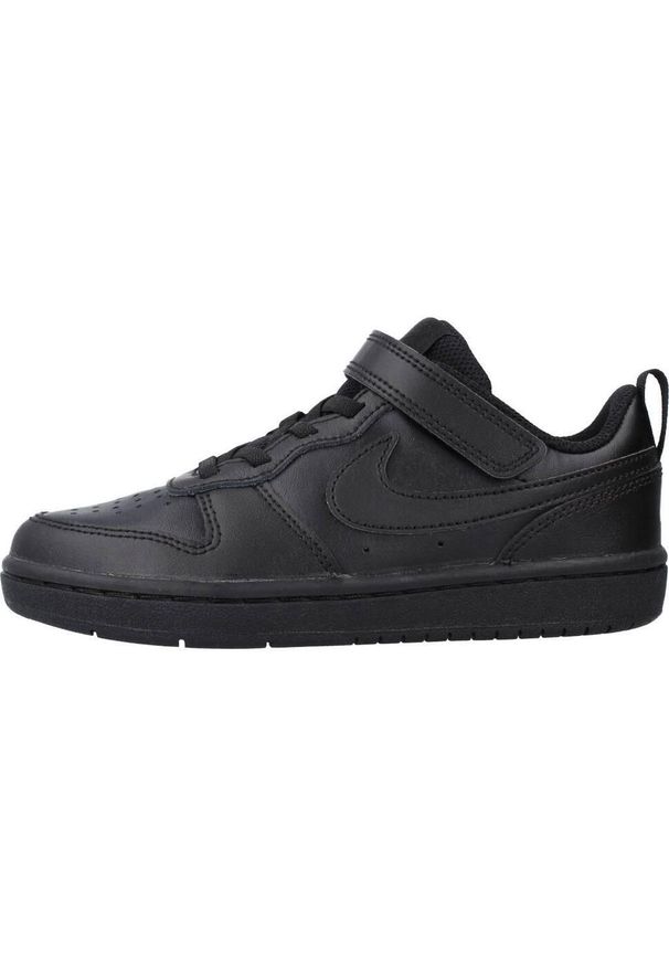 Tenisówki Nike Model Court Borough Low 2 (psv) Kolor Czarny. Zapięcie: sznurówki. Kolor: czarny. Materiał: tkanina, materiał, skóra, syntetyk. Szerokość cholewki: normalna. Model: Nike Court. Sport: turystyka piesza