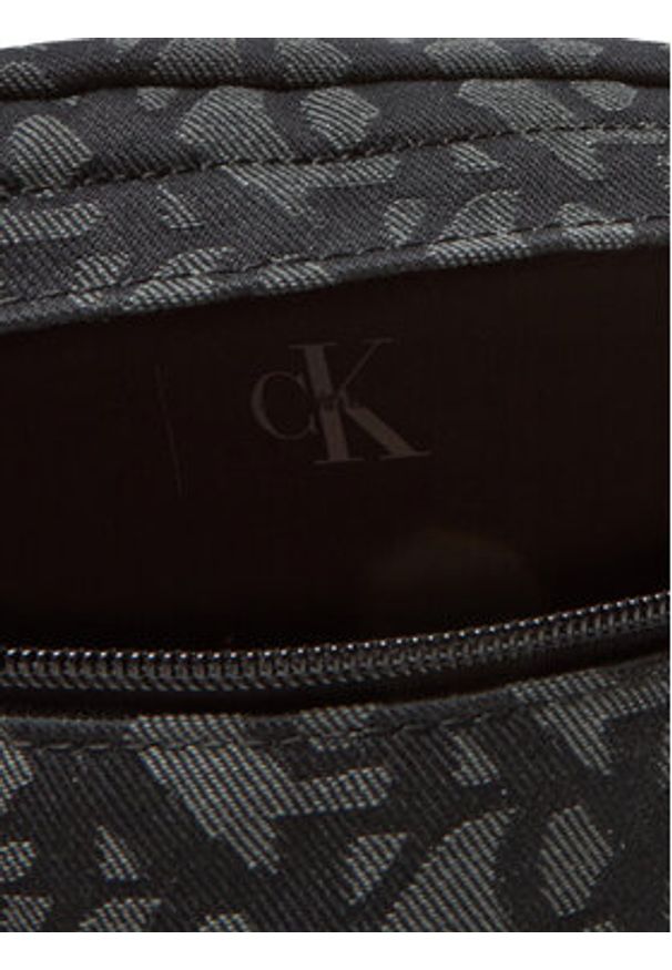 Calvin Klein Jeans Saszetka nerka Unstructured Monogram Waistbag LV04G3177G Czarny. Kolor: czarny. Materiał: materiał