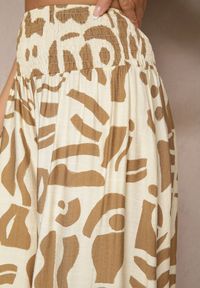 Renee - Beżowe Szerokie Spodnie Culottes z Gumką Zdobione Geometrycznym Printem Sartebia. Okazja: na co dzień. Kolor: beżowy. Wzór: aplikacja, geometria, nadruk. Styl: elegancki, casual #4