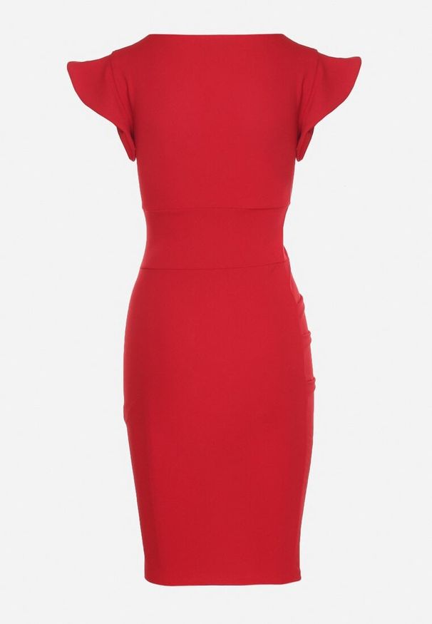 Born2be - Czerwona Dopasowana Sukienka z Kopertowy Dekoltem i Falbanką Lunolenia. Typ kołnierza: dekolt kopertowy. Kolor: czerwony. Długość rękawa: krótki rękaw. Typ sukienki: kopertowe. Styl: elegancki