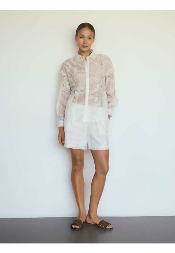 Reserved - Koszula z lyocellem - biały. Kolor: biały. Materiał: tkanina