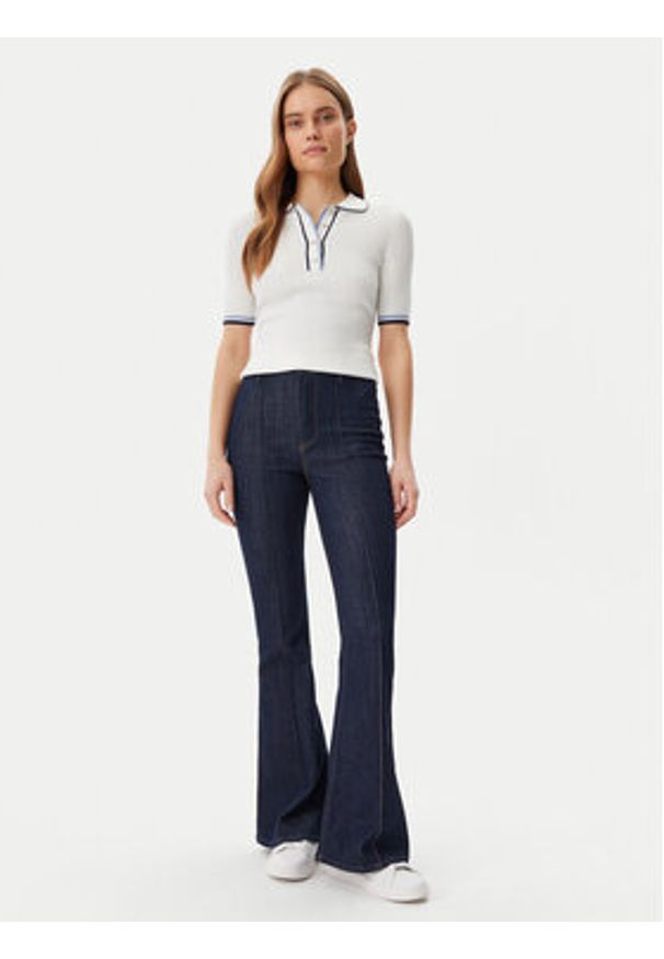 Guess Bluzka W5GR37 Z3L10 Biały Regular Fit. Kolor: biały. Materiał: wiskoza