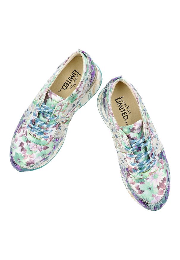 Kolorowe Sneakersy Laura Vita Stylowe Obuwie Damskie. Okazja: na co dzień. Zapięcie: sznurówki. Materiał: materiał. Szerokość cholewki: normalna. Wzór: kolorowy. Styl: elegancki