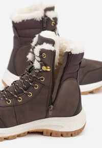 Born2be - Ciemnobrązowe Botki Śniegowce w Trekkingowym Stylu na Grubej Podeszwie Elorene. Kolor: brązowy. Materiał: wełna, dzianina. Sezon: zima. Styl: klasyczny, elegancki #4