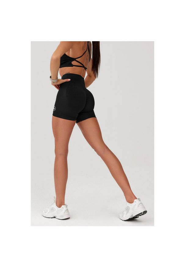 ROUGH RADICAL - Damskie spodenki bezszwowe Rough Radical Seamless Glow Shorts. Kolor: czarny. Sport: fitness