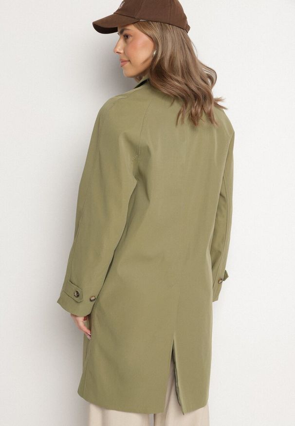 Born2be - Zielony Płaszcz Jednorzędowy z Kołnierzykiem Ronisse. Okazja: na co dzień. Kolor: zielony. Materiał: jeans. Styl: klasyczny, casual, elegancki
